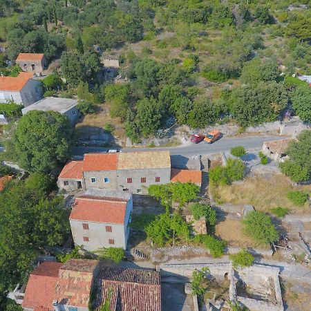 Cottage Melita The Apartment For Animal Lovers Babino Polje Exterior photo